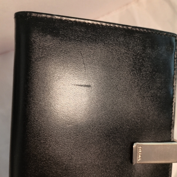 PRADA Double hook Bi fold Wallet Silver Hardware Unisex Leather Black - Picture 3 of 14